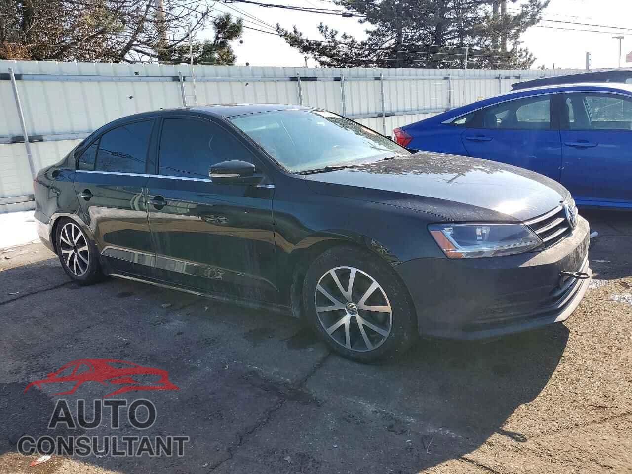 VOLKSWAGEN JETTA 2017 - 3VWB67AJ4HM351054