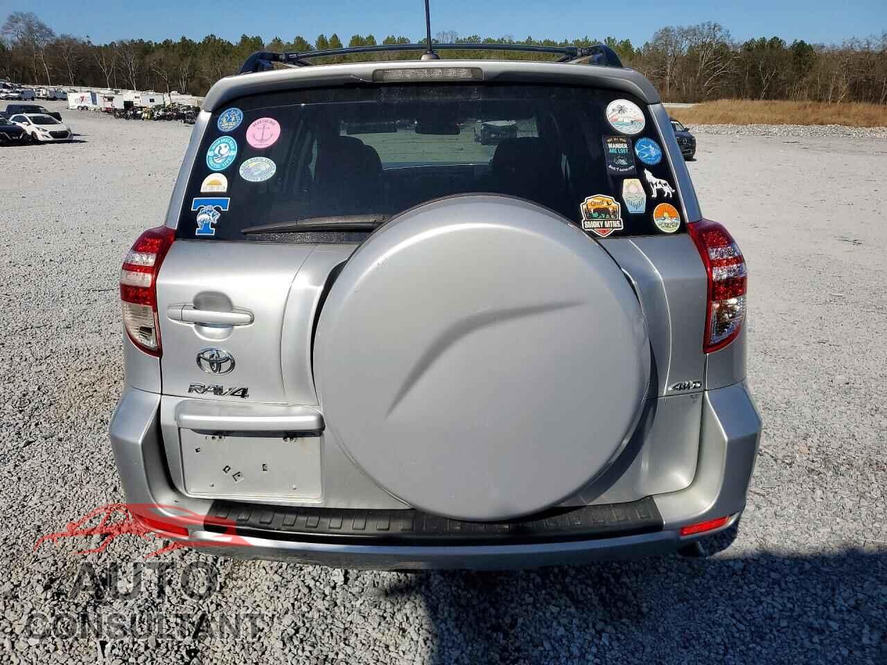 TOYOTA RAV4 2012 - 2T3BF4DV1CW203306