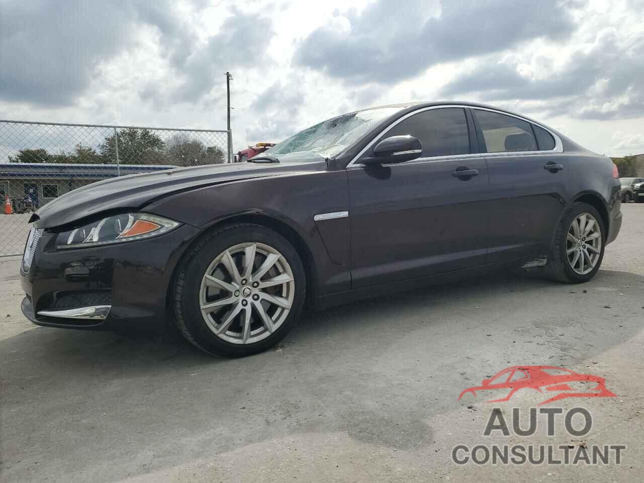 JAGUAR XF 2013 - SAJWA0ES5DPS87254