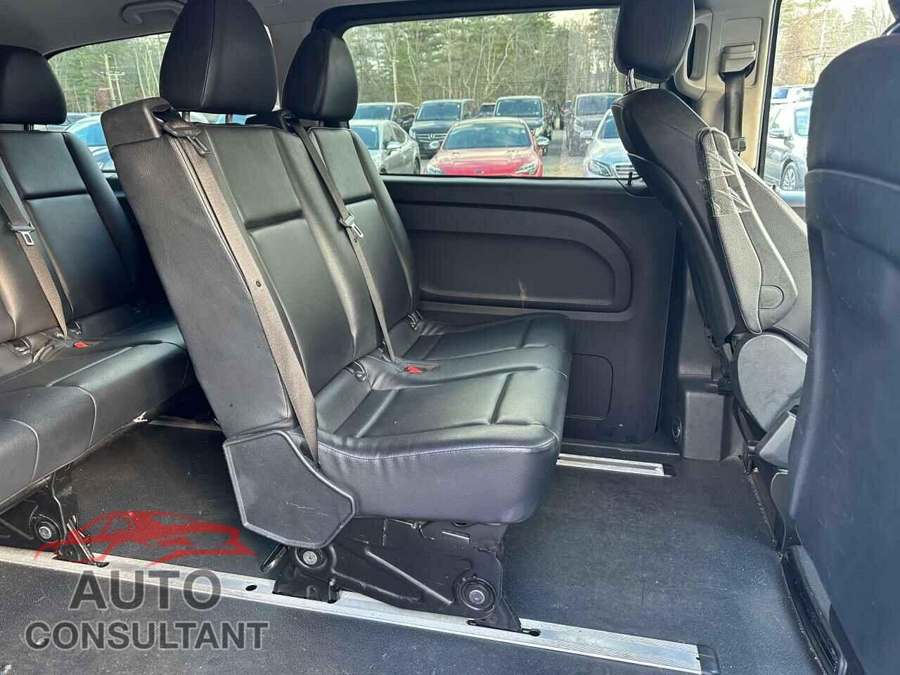 MERCEDES-BENZ METRIS 2017 - WD4PG2EE2H3337263