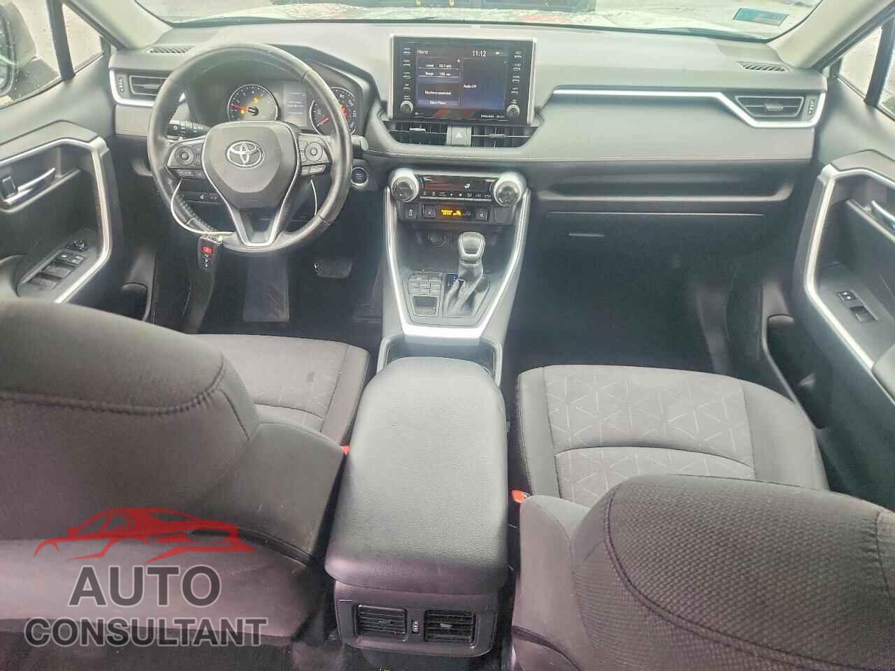 TOYOTA RAV4 2019 - JTMP1RFV9KD038292