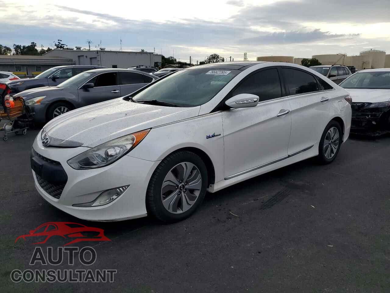 HYUNDAI SONATA 2014 - KMHEC4A45EA112442