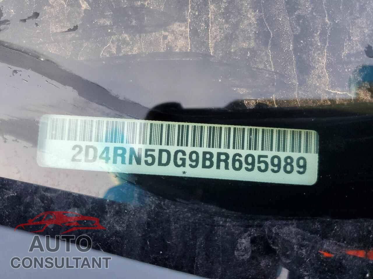DODGE CARAVAN 2011 - 2D4RN5DG9BR695989