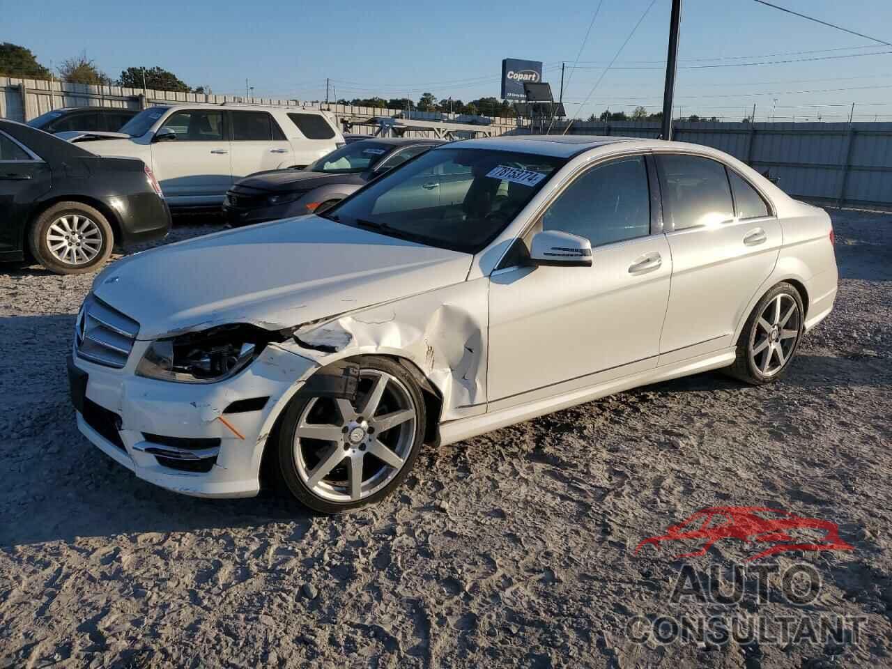 MERCEDES-BENZ C-CLASS 2013 - WDDGF4HB4DA799121