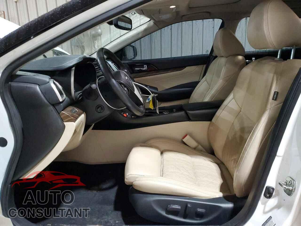 NISSAN MAXIMA 2016 - 1N4AA6AP3GC412105