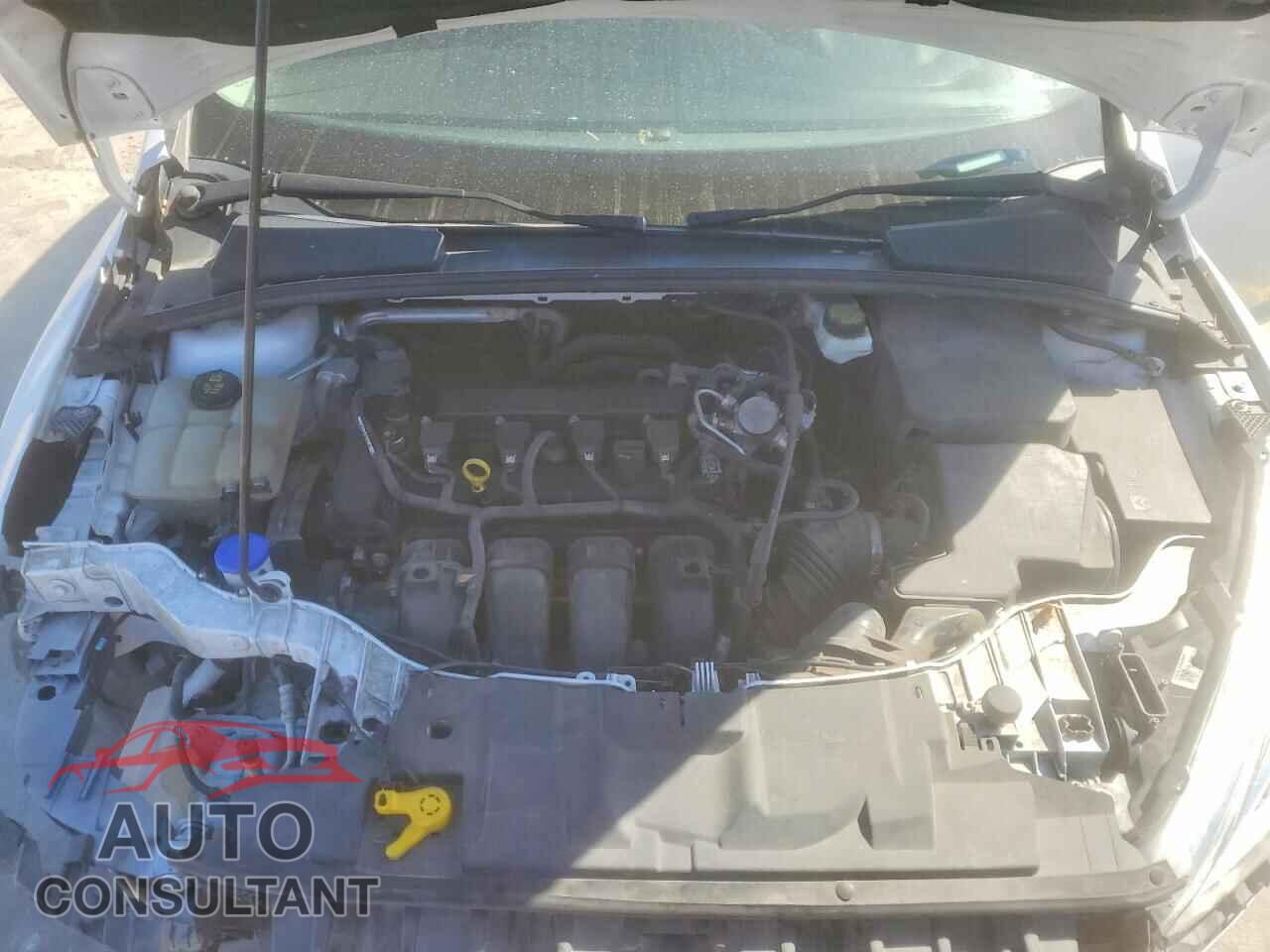FORD FOCUS 2018 - 1FADP3F20JL217948