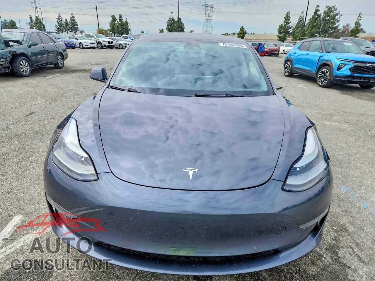 TESLA MODEL 3 2022 - 5YJ3E1EB0NF228152