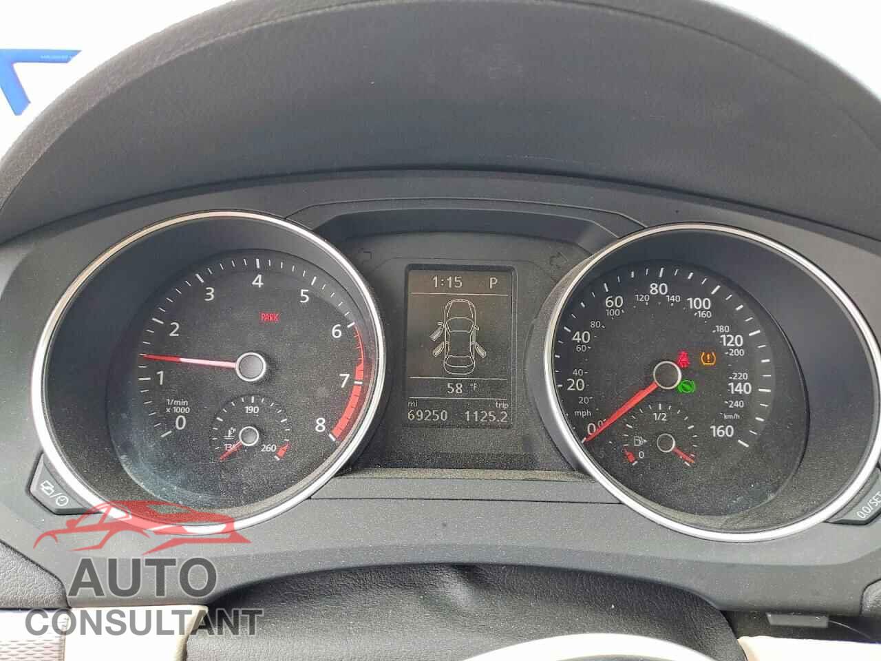 VOLKSWAGEN JETTA 2017 - 3VWDB7AJ7HM387325