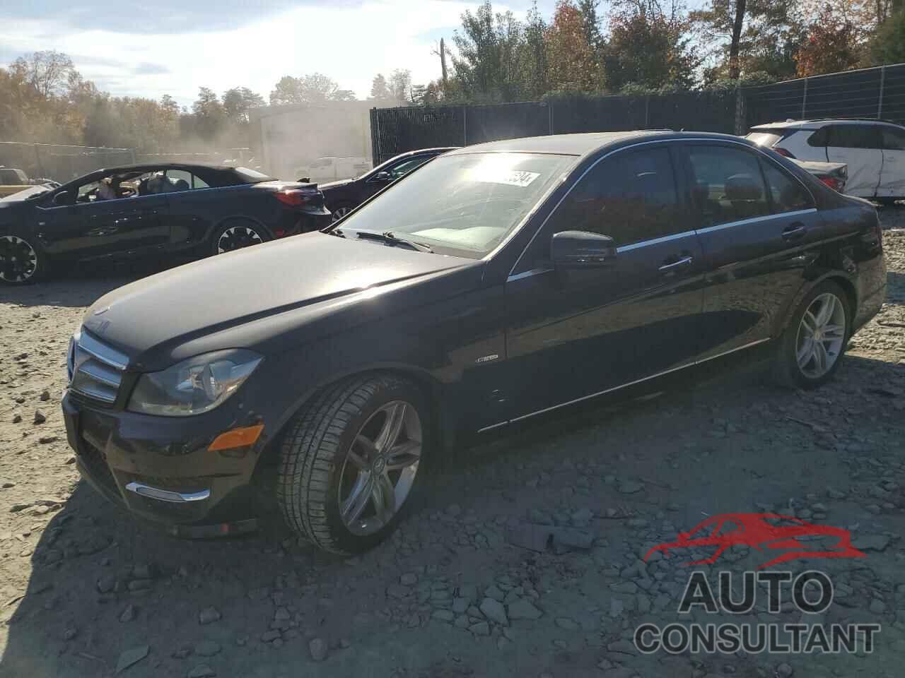 MERCEDES-BENZ C-CLASS 2012 - WDDGF4HB2CA609928