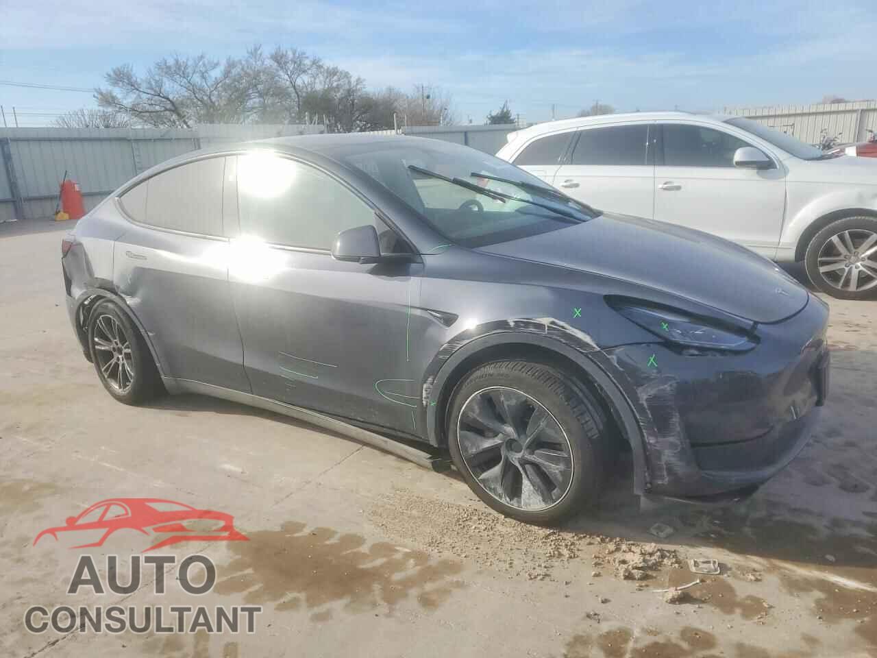 TESLA MODEL Y 2024 - 7SAYGDED1RA303997