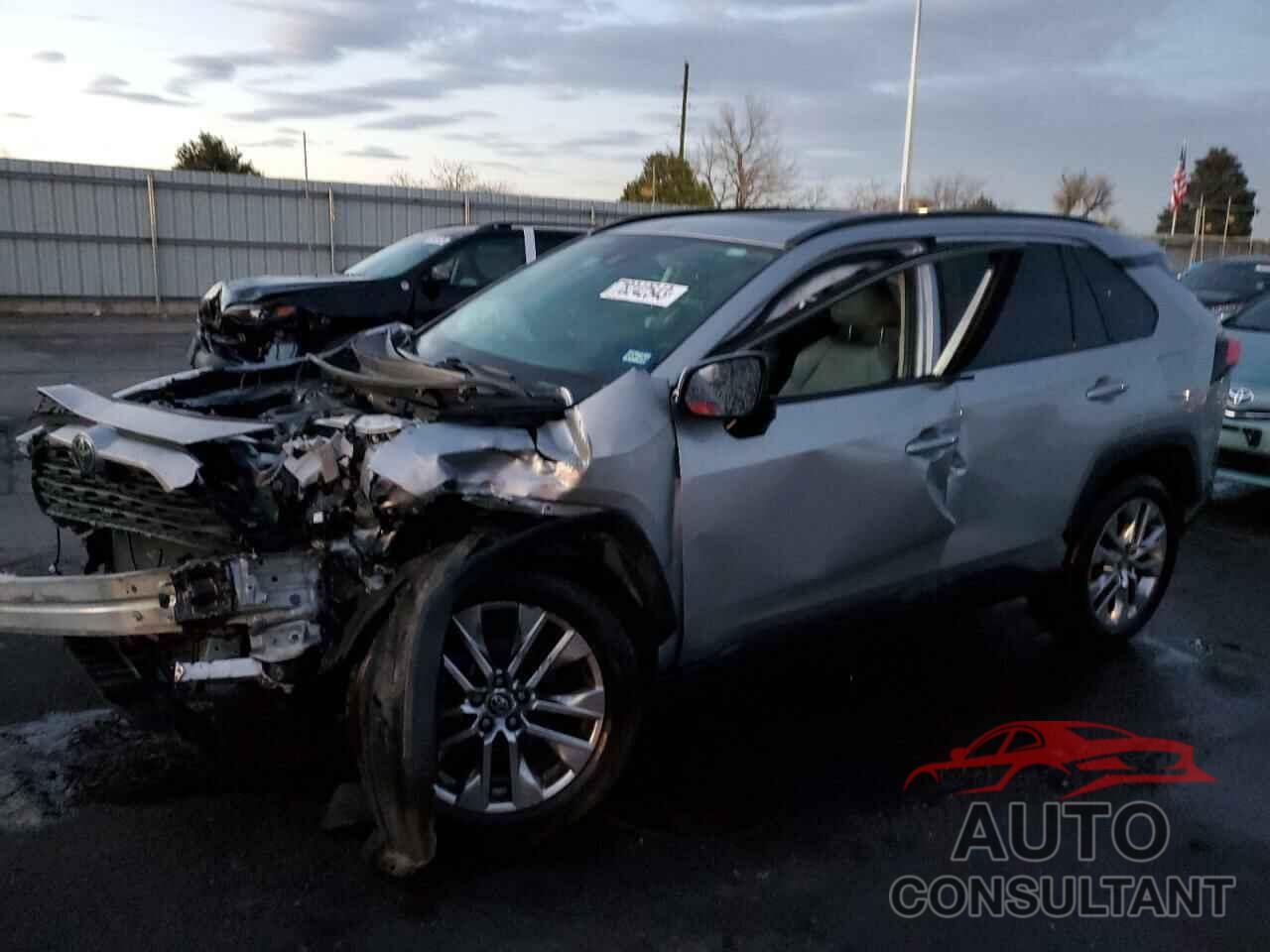 TOYOTA RAV4 2020 - 2T3C1RFV6LW075674