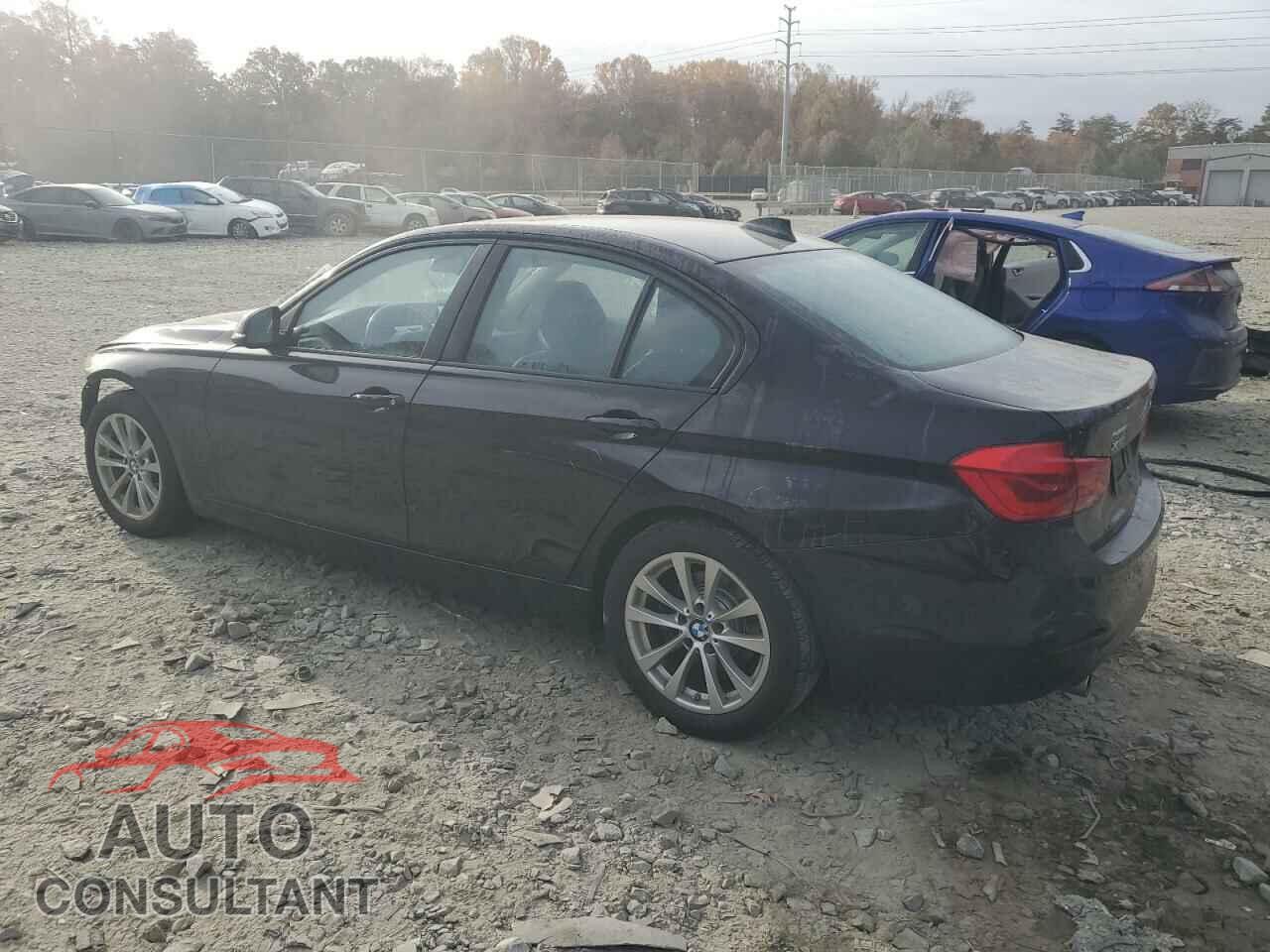 BMW 3 SERIES 2018 - WBA8E5G56JNU48019