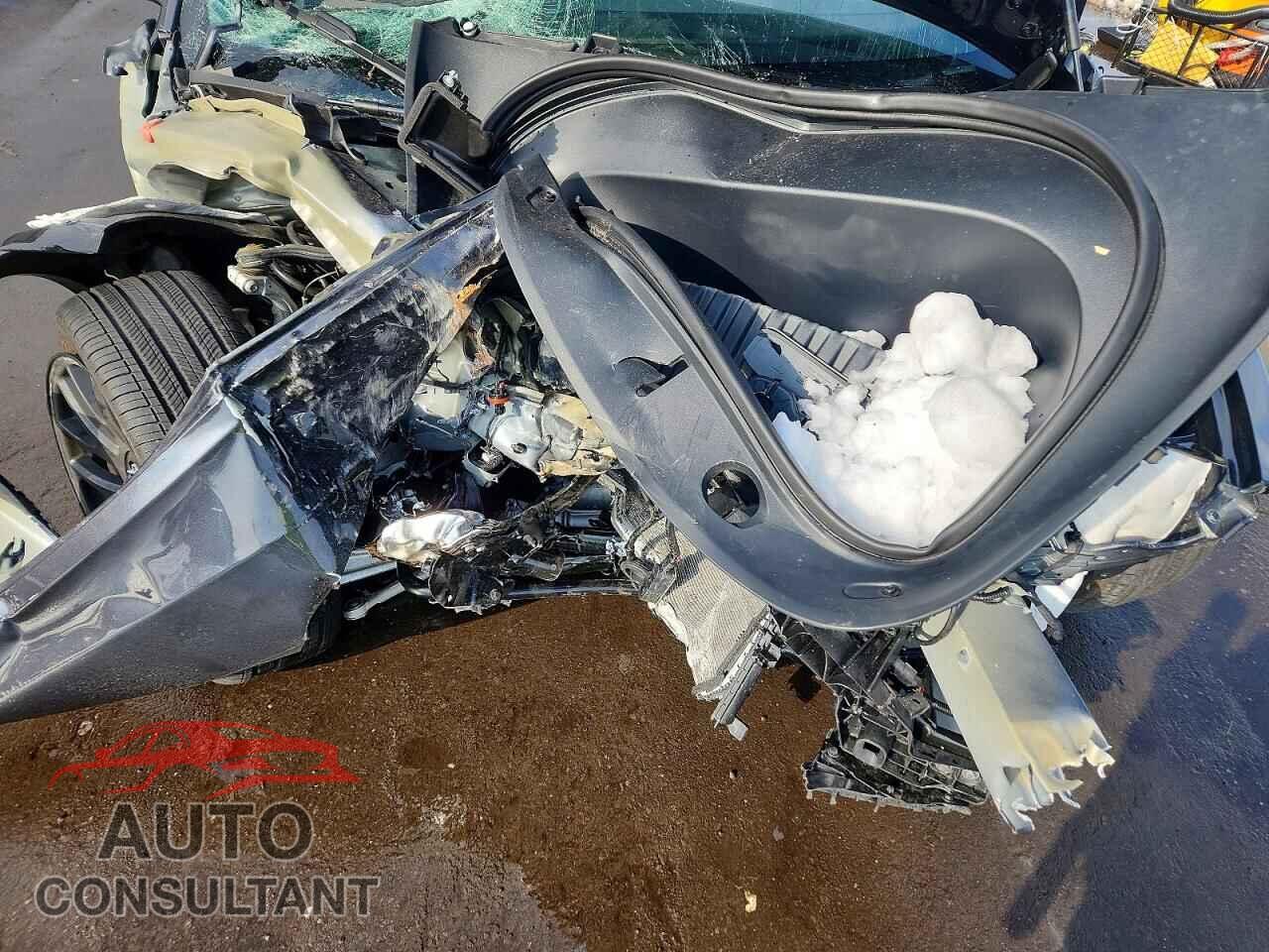 TESLA MODEL 3 2025 - 5YJ3E1EA9SF024503
