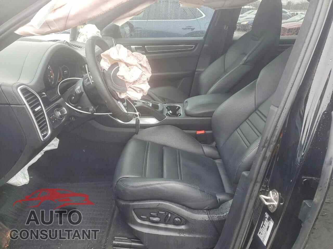 PORSCHE CAYENNE 2023 - WP1AH2AYXPDA22067