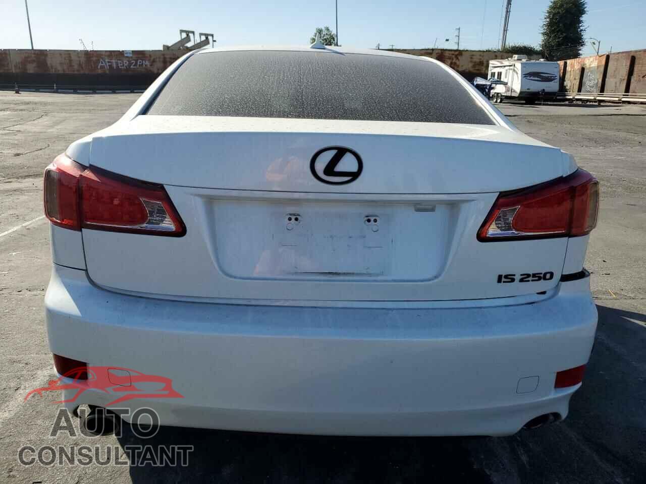LEXUS IS 2012 - JTHBF5C28C5159386
