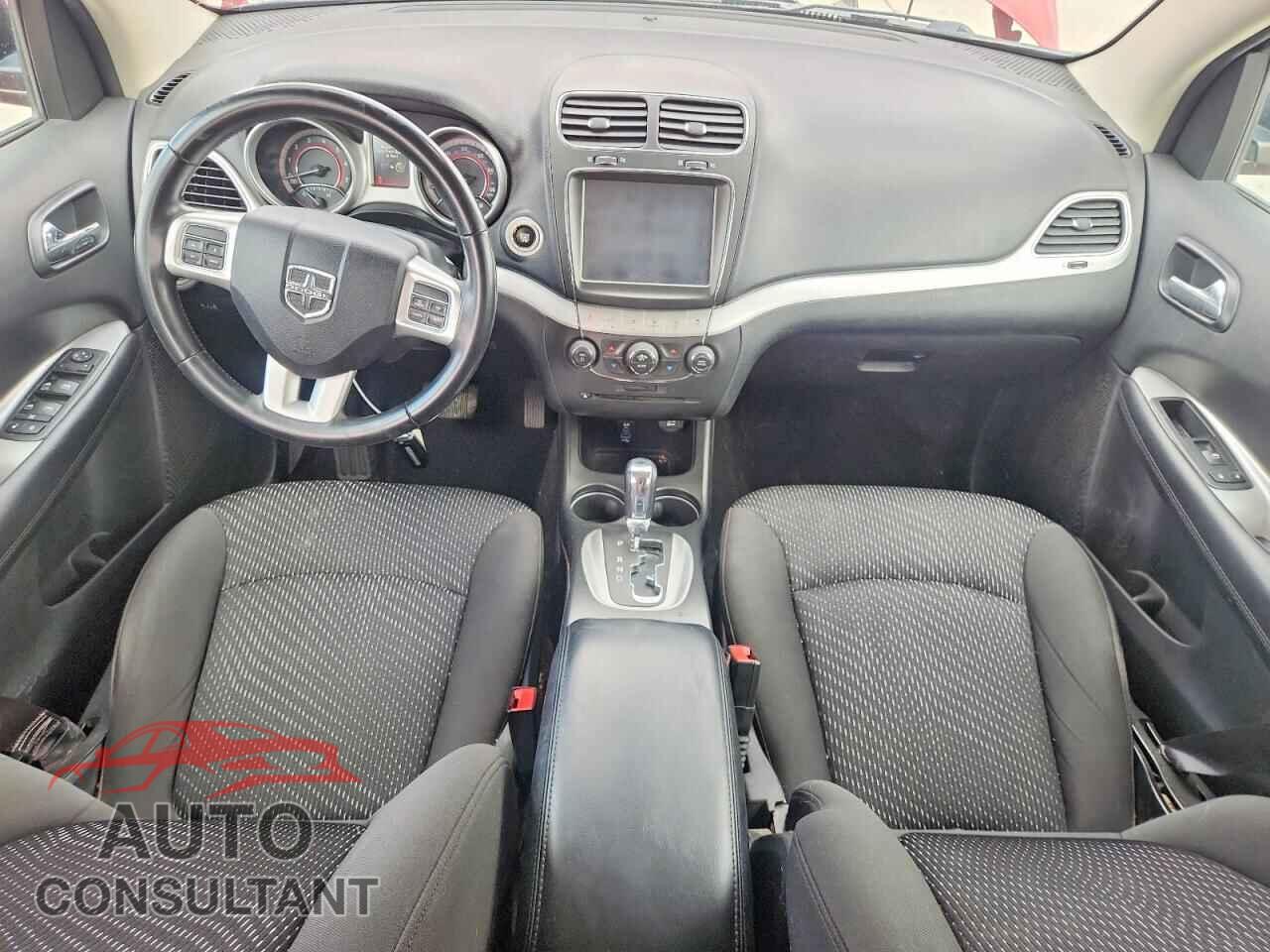 DODGE JOURNEY 2017 - 3C4PDCBB6HT701983