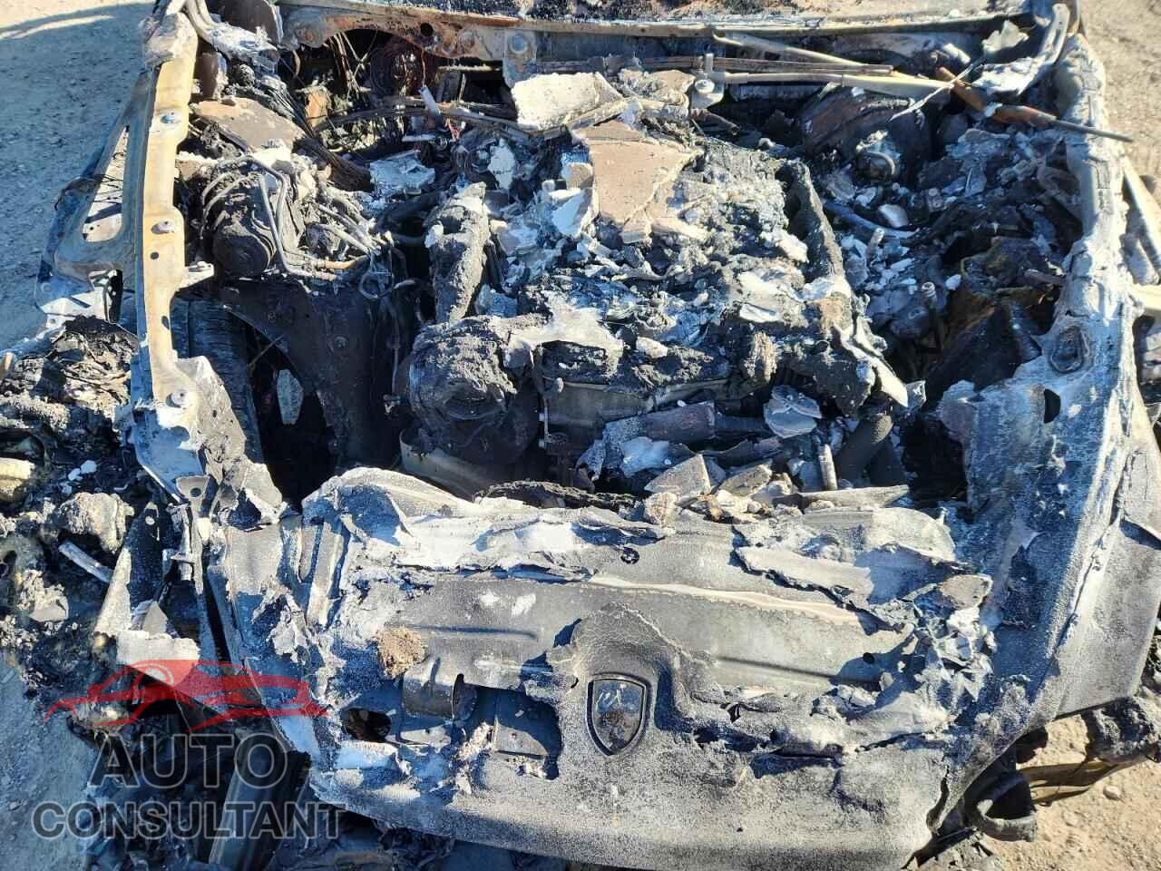 PORSCHE CAYENNE 2014 - WP1AA2A21ELA92852