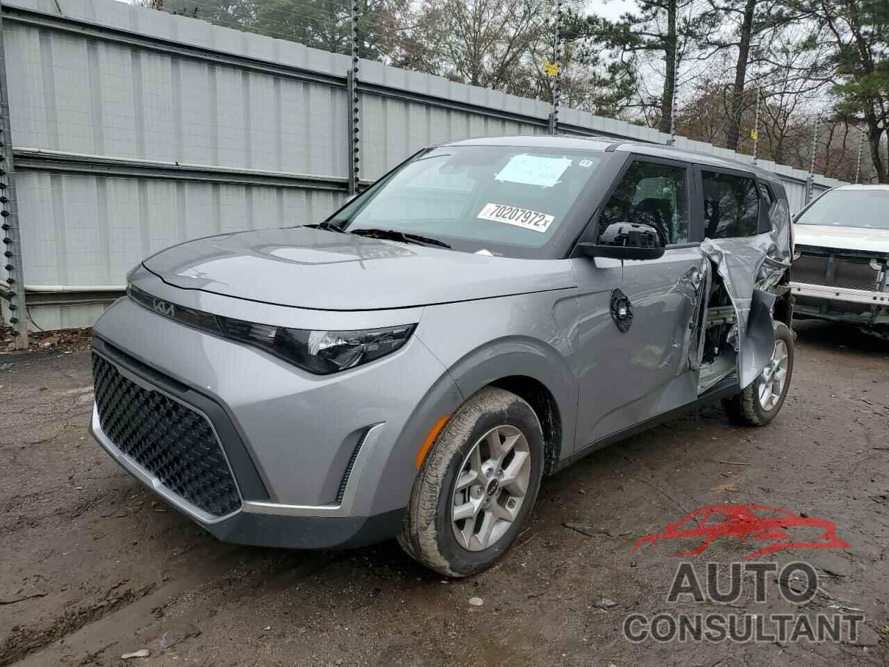 KIA SOUL 2023 - KNDJ23AU5P7845106