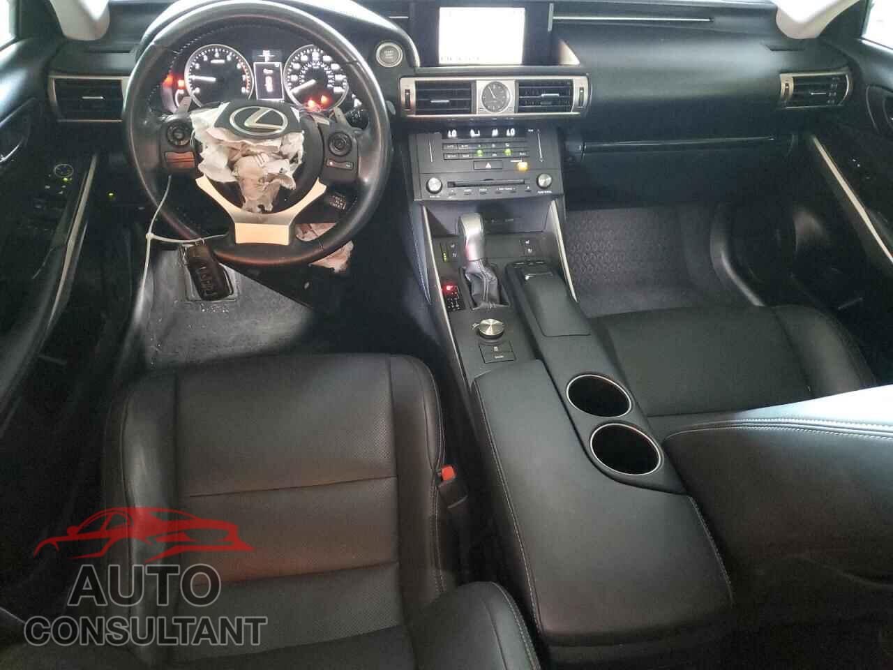 LEXUS IS 2016 - JTHBA1D27G5022211