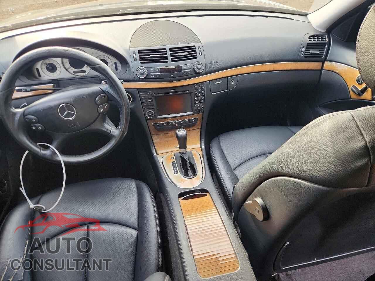 MERCEDES-BENZ E-CLASS 2009 - WDBUF87X19B422084