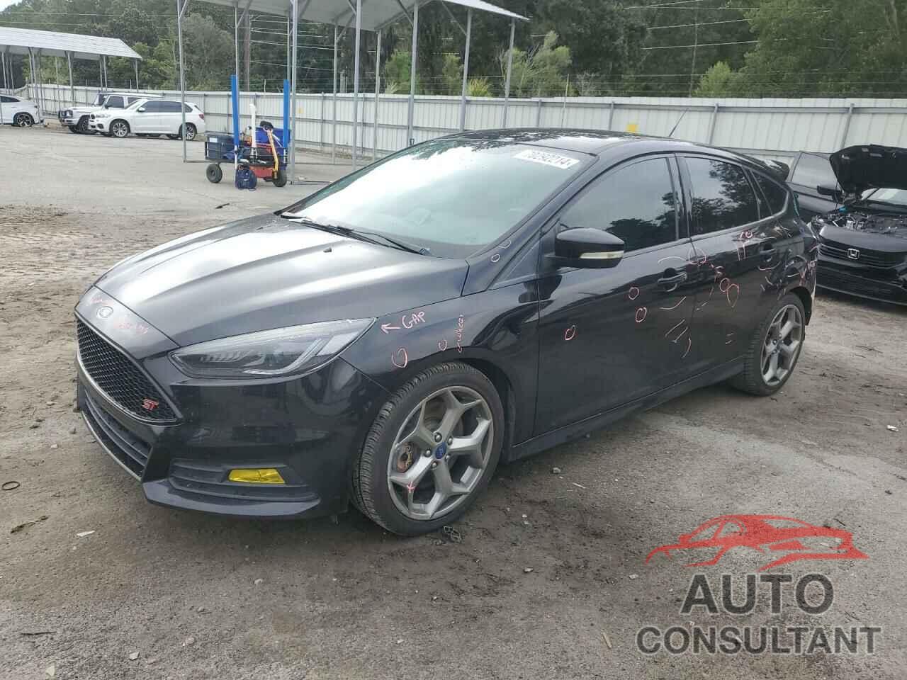 FORD FOCUS 2017 - 1FADP3L99HL305361