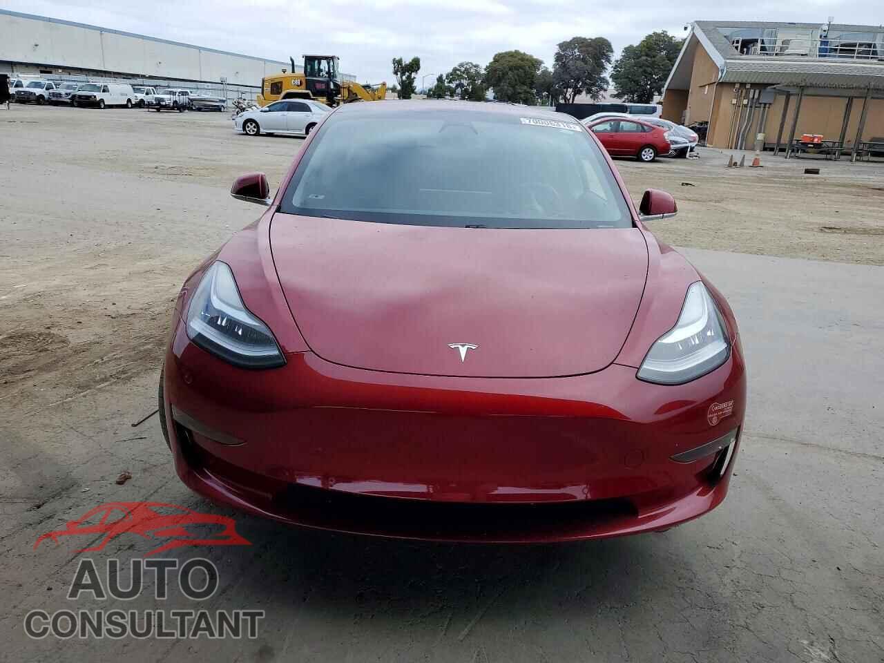 TESLA MODEL 3 2018 - 5YJ3E1EA0JF016739
