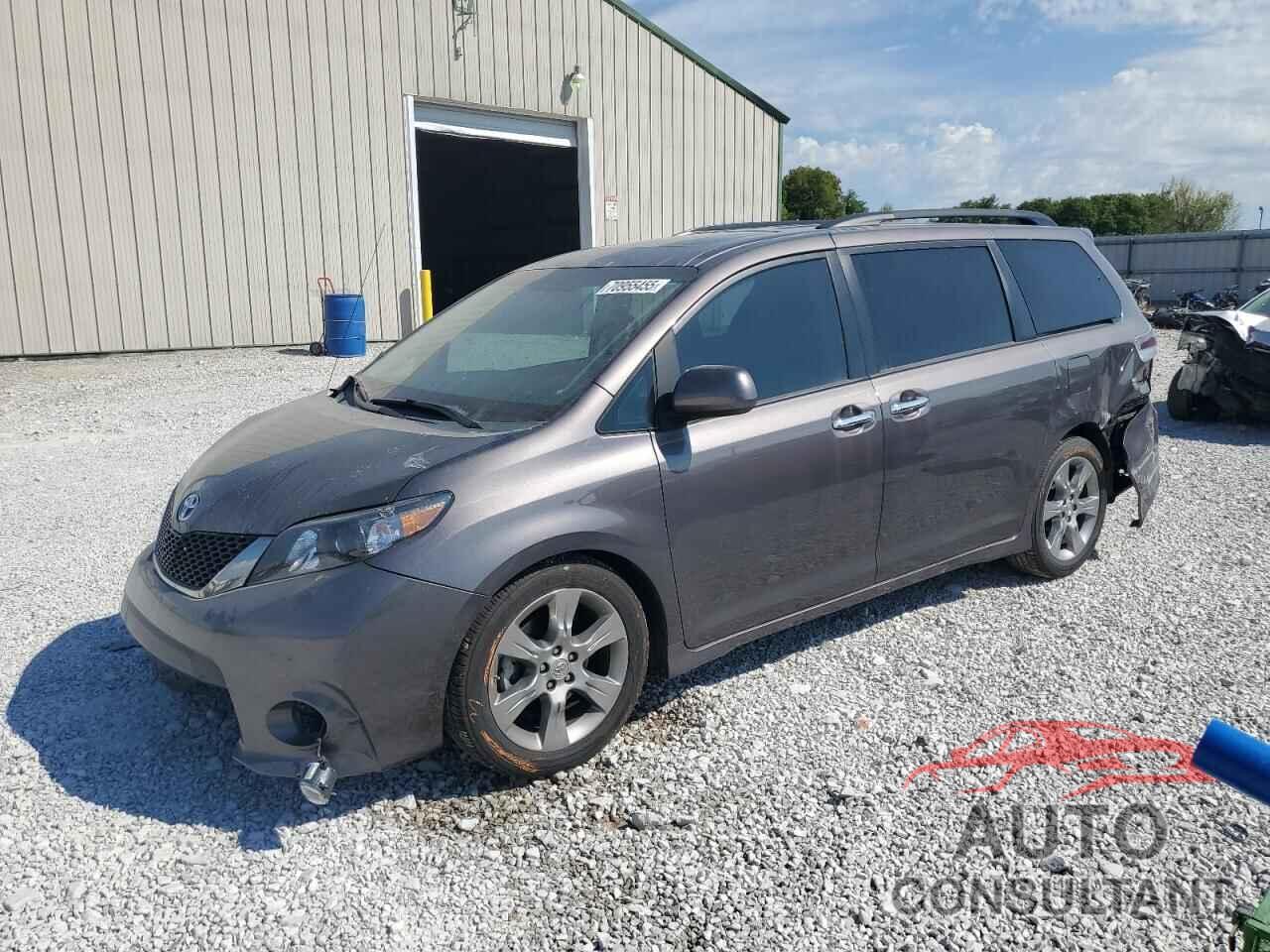 TOYOTA SIENNA 2013 - 5TDXK3DC2DS351767