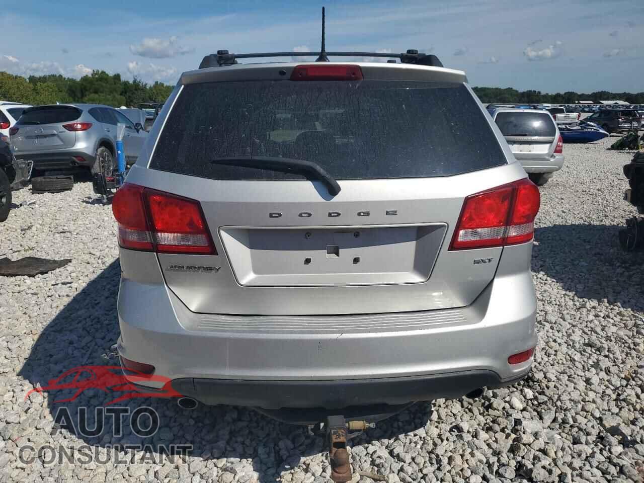 DODGE JOURNEY 2012 - 3C4PDCCG5CT312593