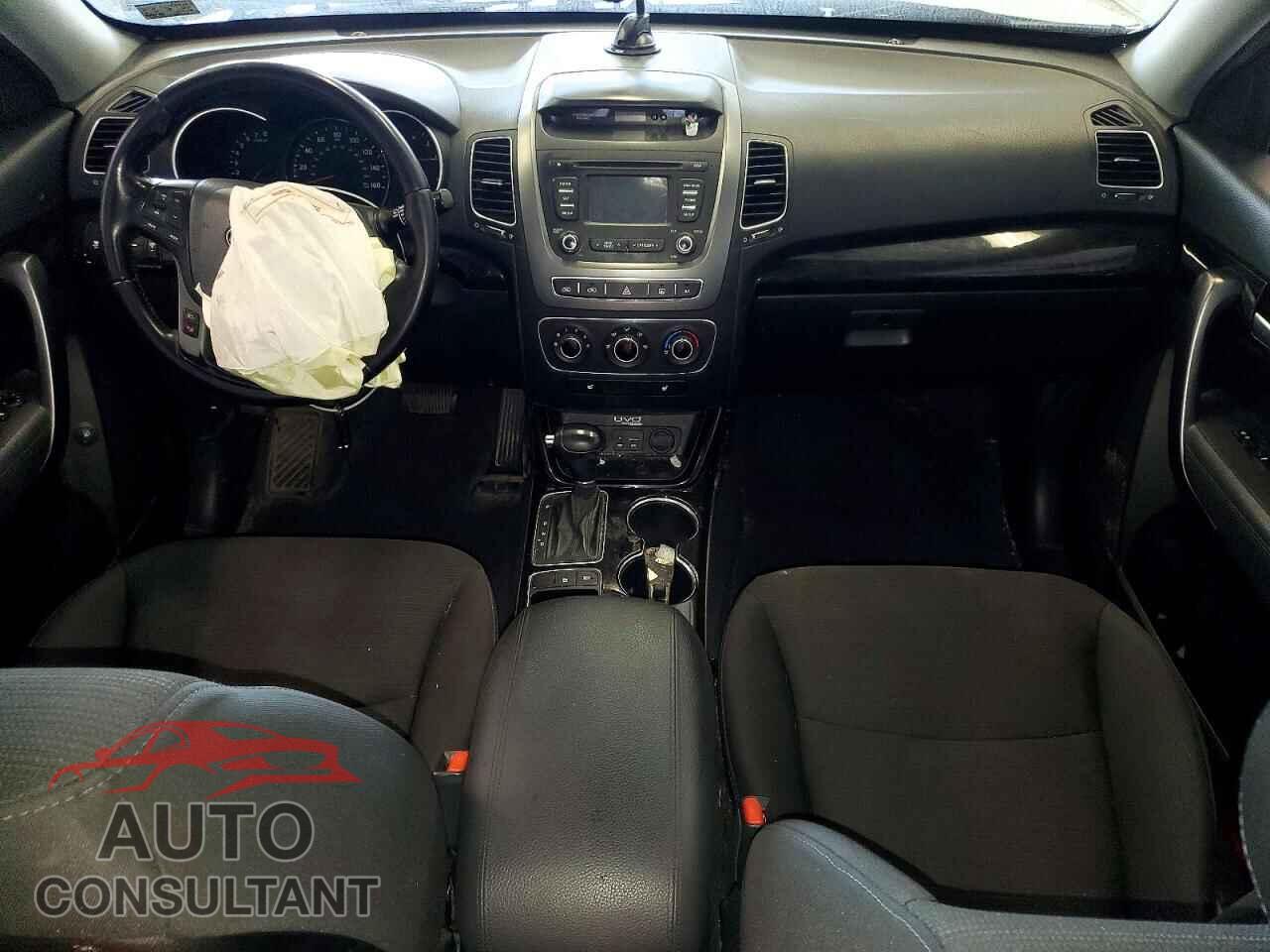 KIA SORENTO 2014 - 5XYKTCA61EG545534