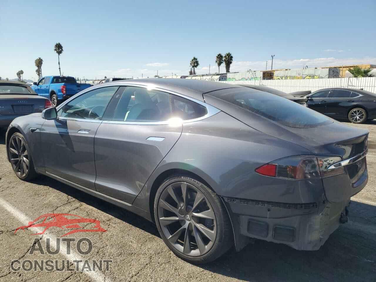 TESLA MODEL S 2021 - 5YJSA1E28MF425611