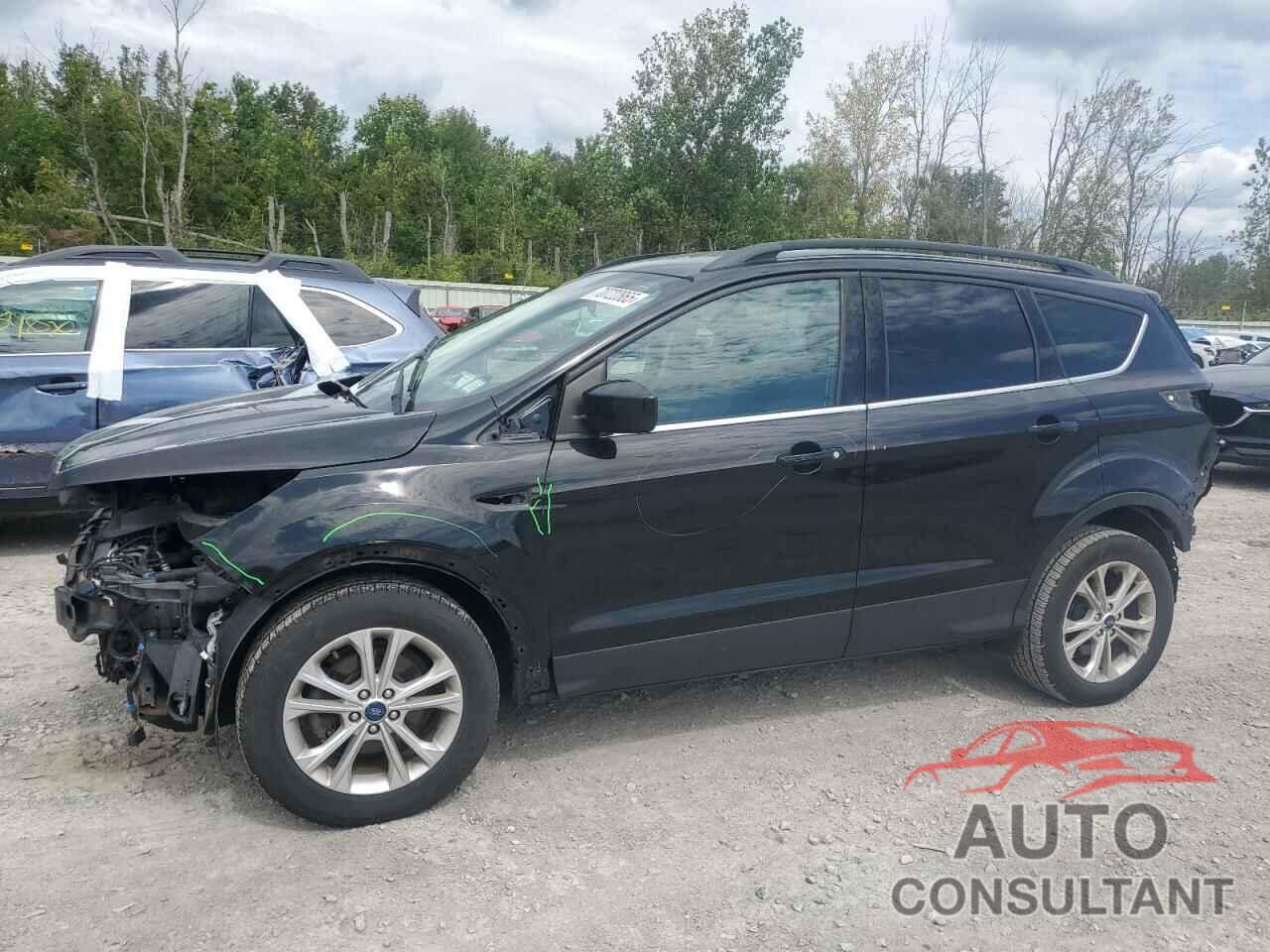 FORD ESCAPE 2018 - 1FMCU0GD8JUD27164