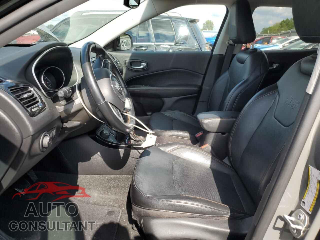 JEEP COMPASS 2020 - 3C4NJDCB5LT245004