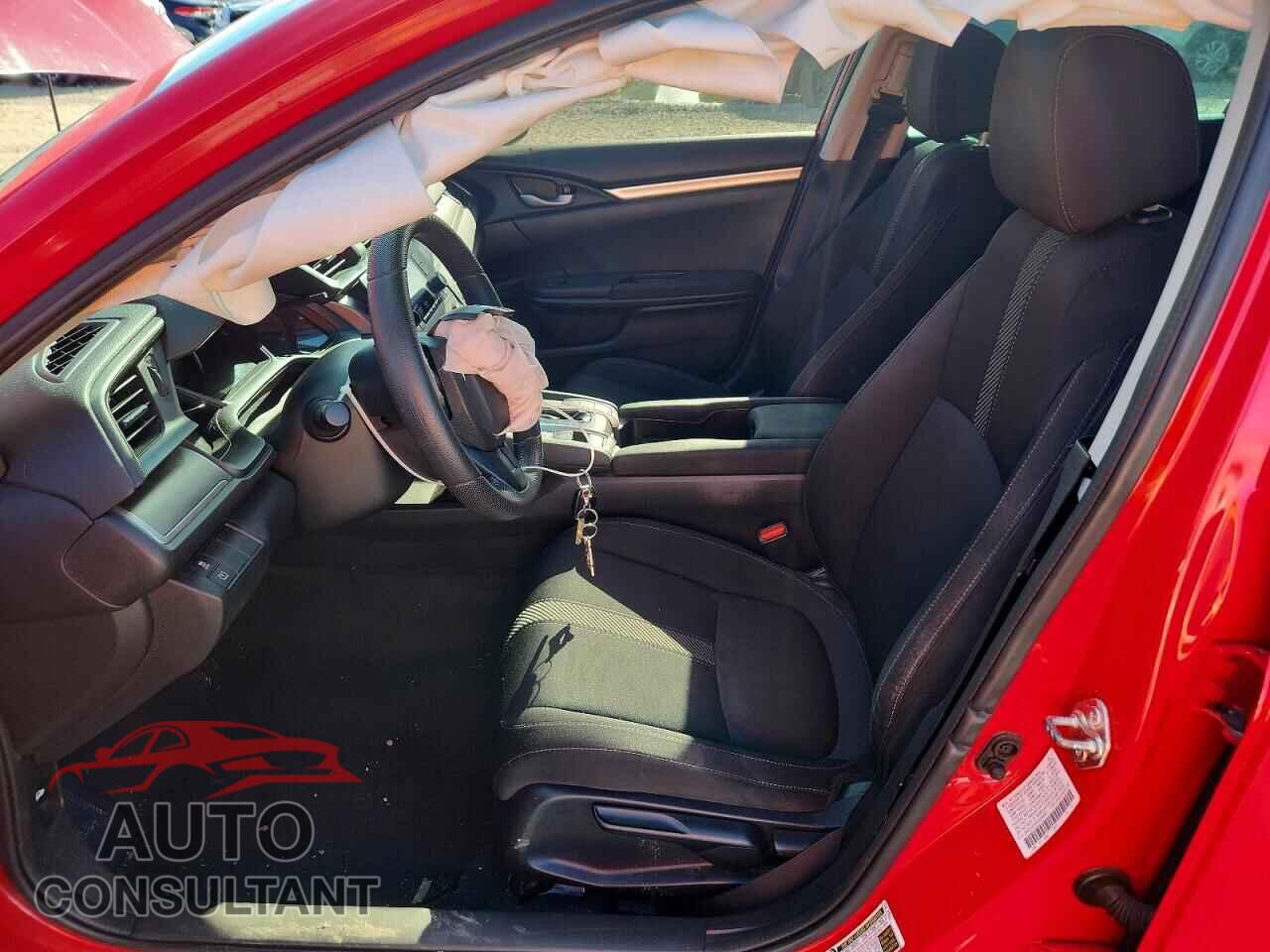 HONDA CIVIC 2017 - 2HGFC2F50HH546497
