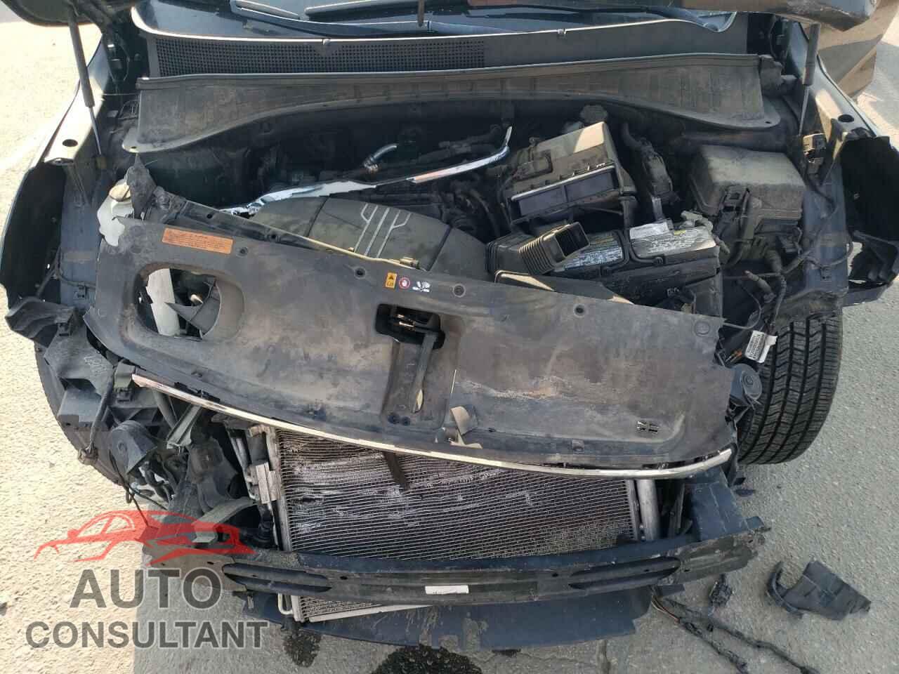 KIA SORENTO 2016 - 5XYPHDA52GG068149