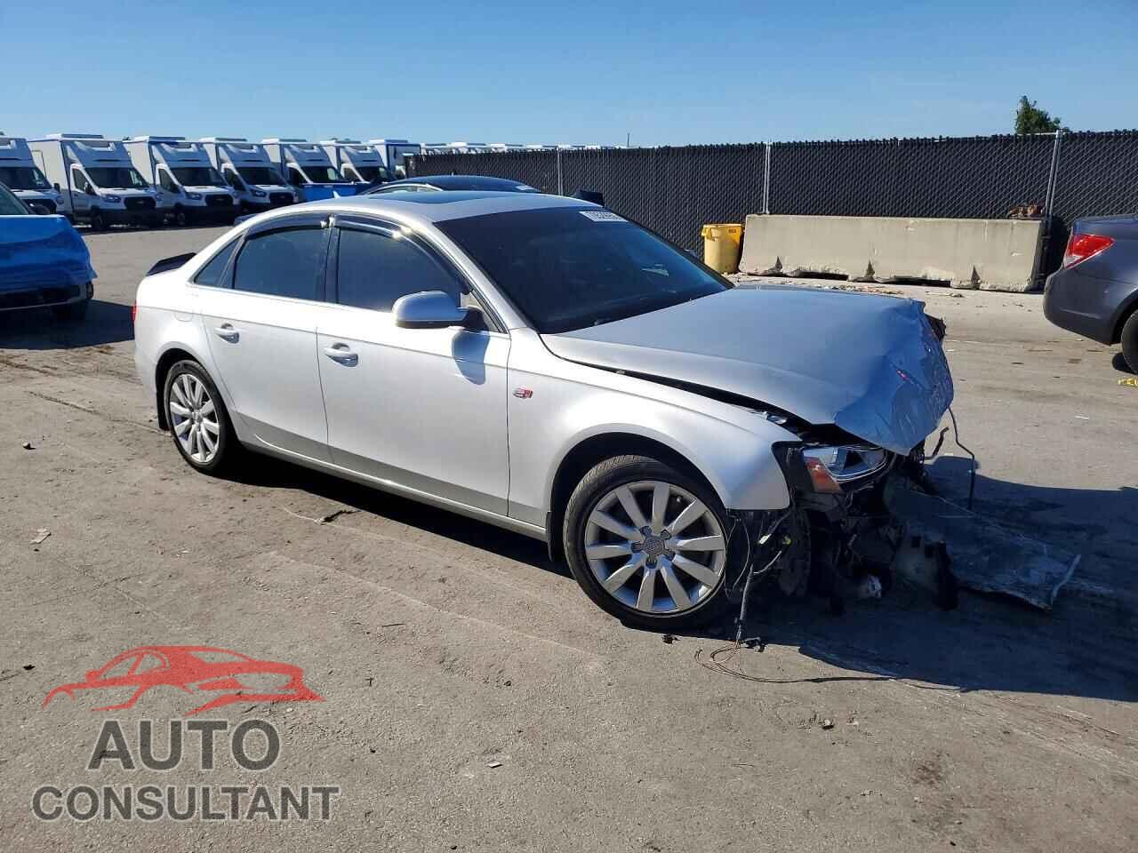 AUDI A4 2013 - WAUBFAFLXDA161919