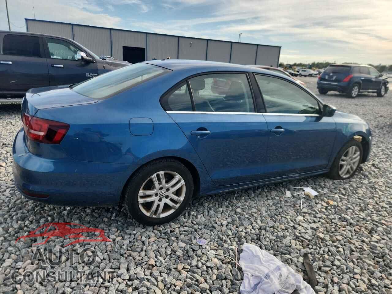 VOLKSWAGEN JETTA 2017 - 3VW2B7AJ6HM370149