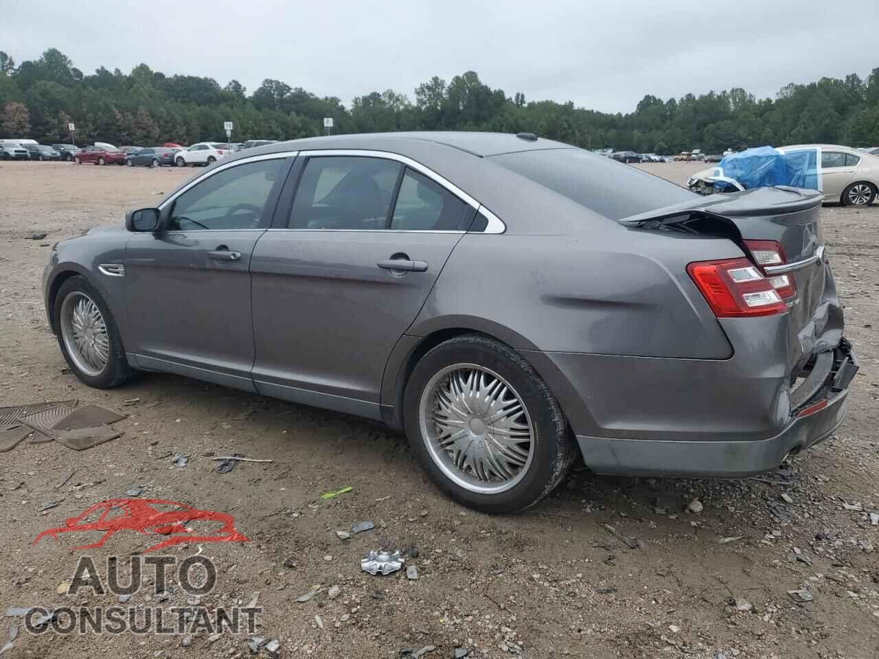 FORD TAURUS 2013 - 1FAHP2E82DG120376