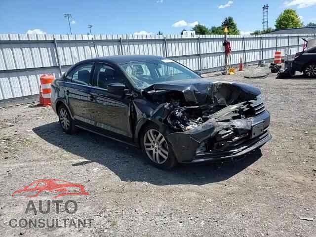 VOLKSWAGEN JETTA 2017 - 3VW2B7AJ6HM211390