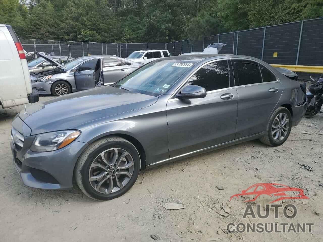 MERCEDES-BENZ C-CLASS 2018 - 55SWF4KB8JU242471