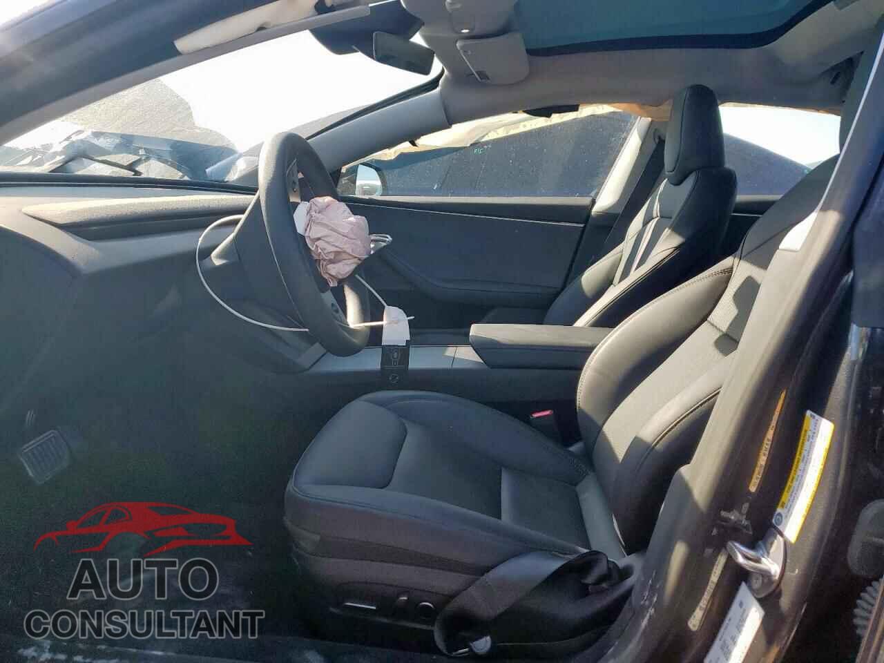 TESLA MODEL 3 2025 - 5YJ3E1EA0SF962390