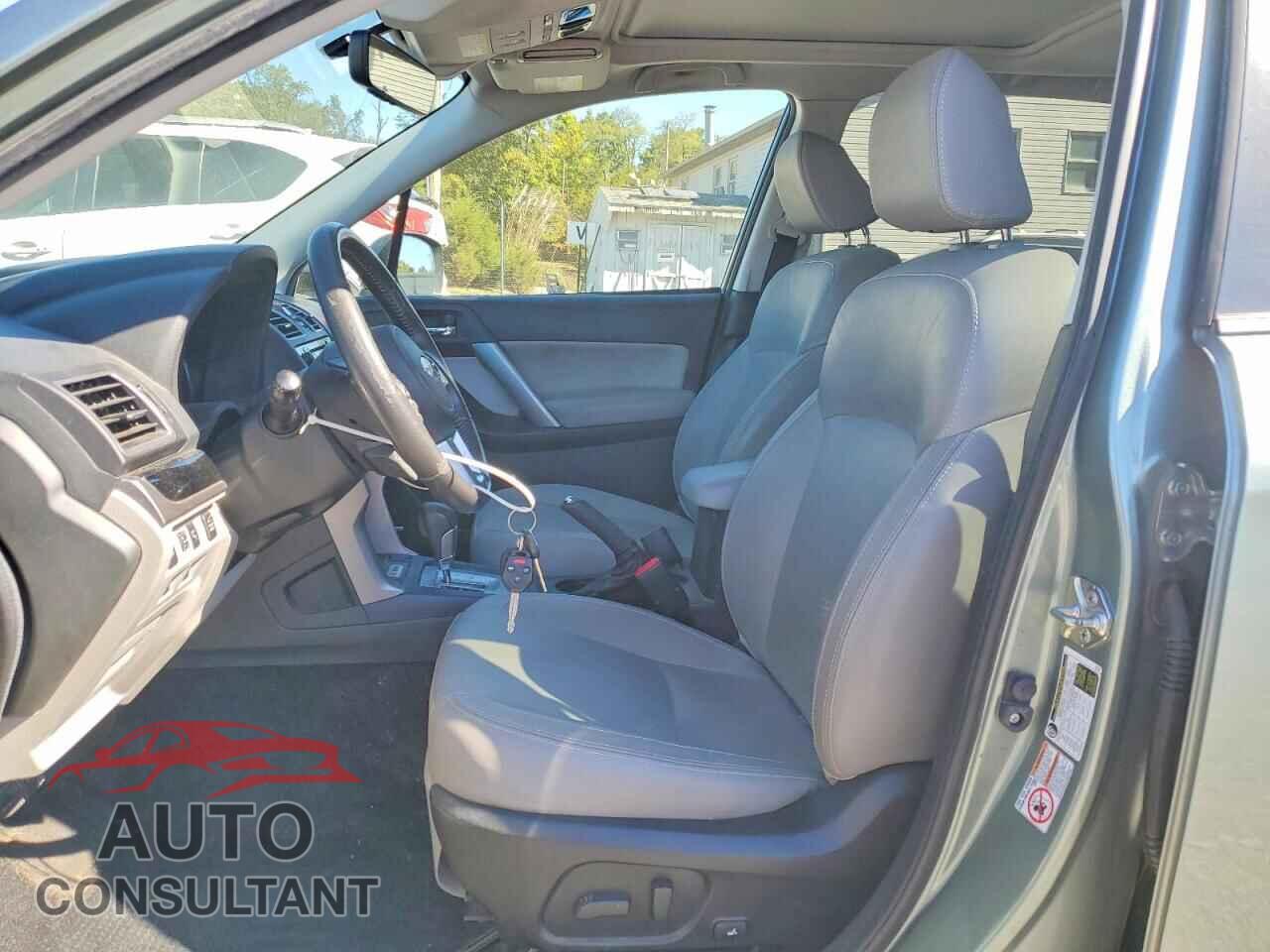 SUBARU FORESTER 2017 - JF2SJARC1HH569687