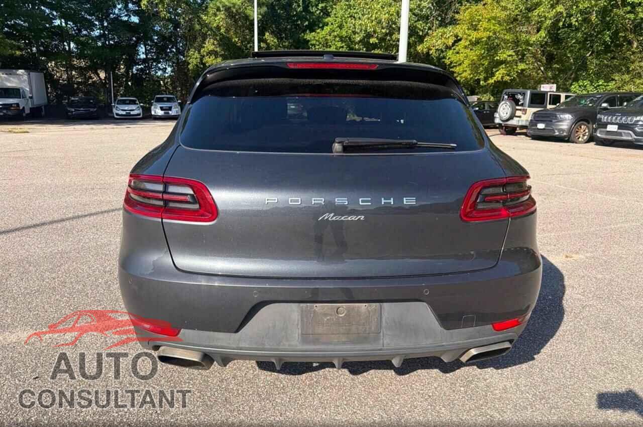 PORSCHE MACAN 2017 - WP1AA2A55HLB05567