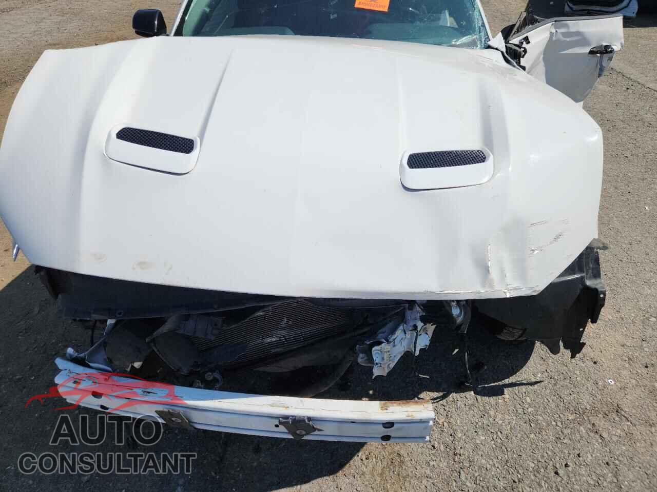 FORD MUSTANG 2018 - 1FA6P8CF2J5124916