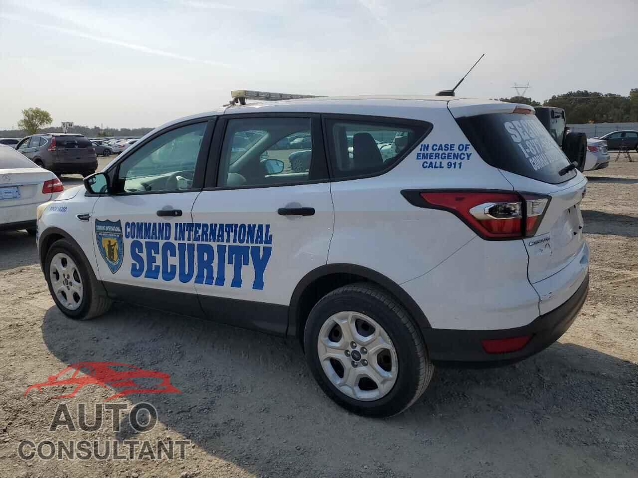 FORD ESCAPE 2017 - 1FMCU0F75HUA83883
