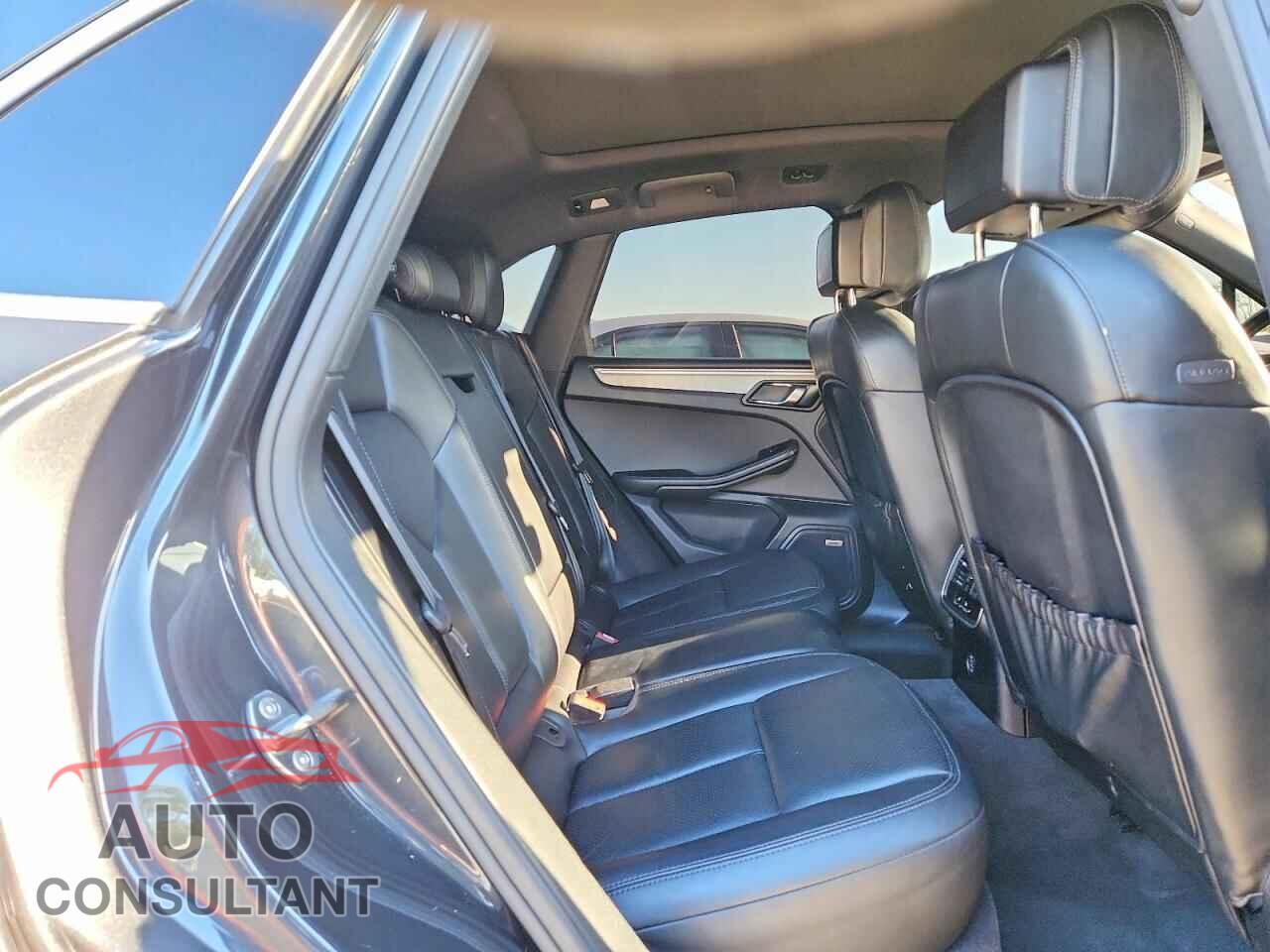 PORSCHE MACAN 2017 - WP1AB2A50HLB19437