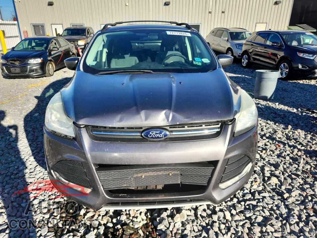 FORD ESCAPE 2013 - 1FMCU9G9XDUA98457