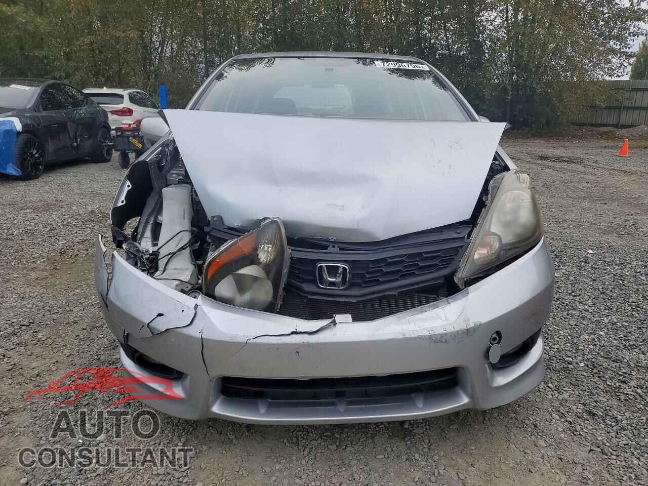 HONDA FIT 2013 - JHMGE8H55DC068229