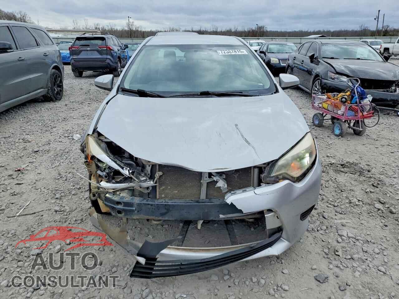 TOYOTA COROLLA 2015 - 2T1BURHE2FC420102