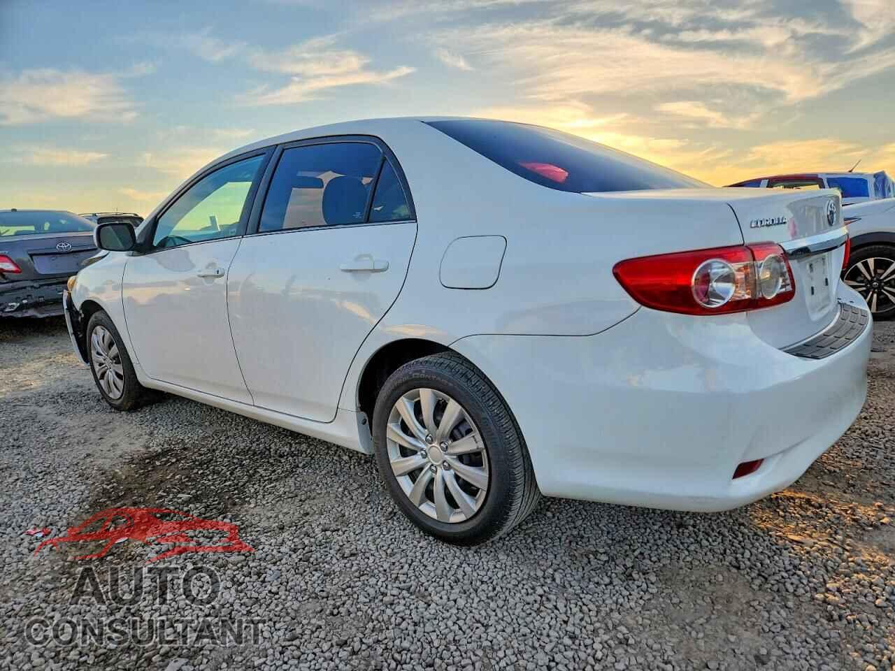 TOYOTA COROLLA 2013 - 5YFBU4EEXDP212201