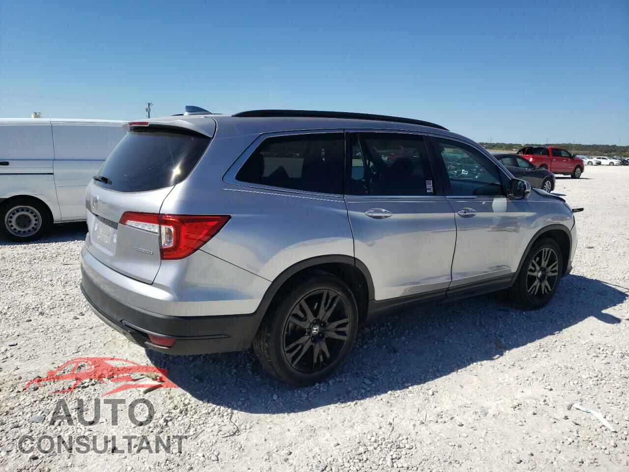 HONDA PILOT 2021 - 5FNYF5H24MB013166